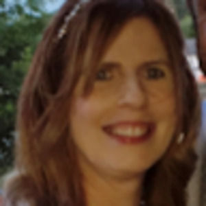 Meet your Posher, Debbie